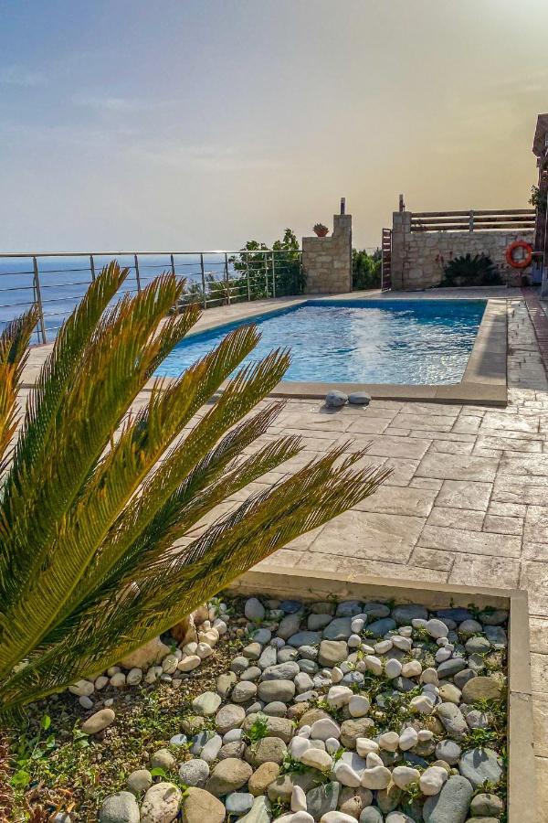 Maistros Villa Rodhákinon Exterior foto