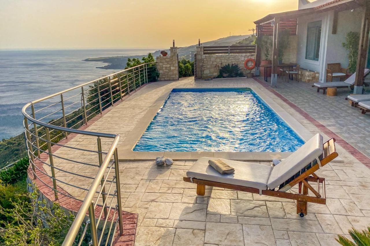 Maistros Villa Rodhákinon Exterior foto